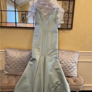 Beautiful j Mendel dress size 4